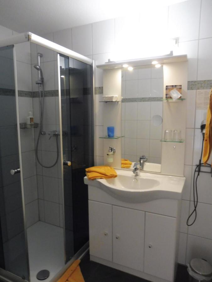 Hotel Gasthof Zum Engel - Gaestehaus Künzelsau Esterno foto